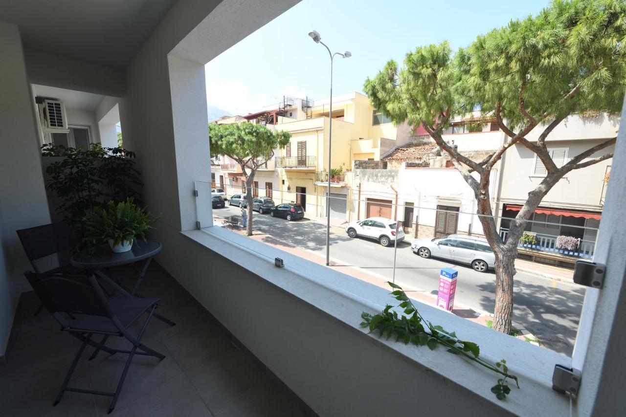 Blu In Blu Comfort Rooms Terrasini Exterior foto